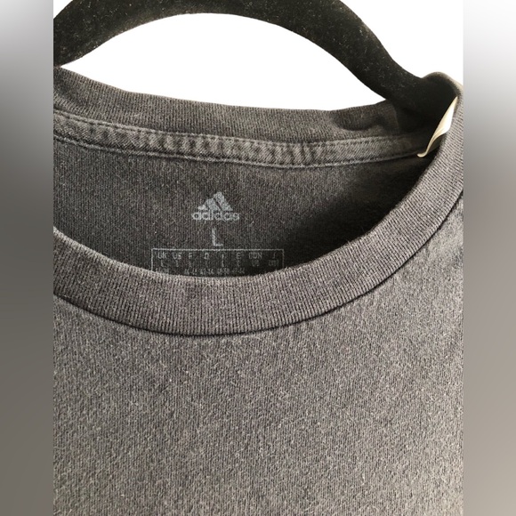 Women’s black Adidas cropped T-shirt - Picture 2 of 3